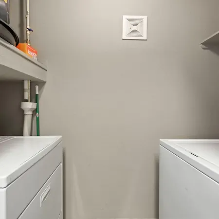 Cute And Comfy Apartment By The University Of Texas-2