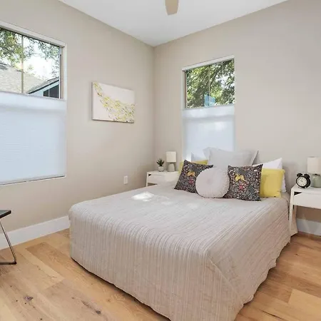 Vintage Modern New Construction-3