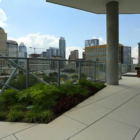 Downtown 1Br W Gym Wd Pool Nr Capitol Atx-83-3