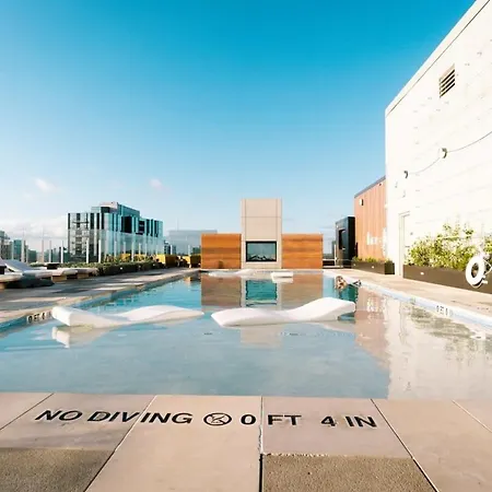 Austin Texas Rooftop Pool By Barcle-2